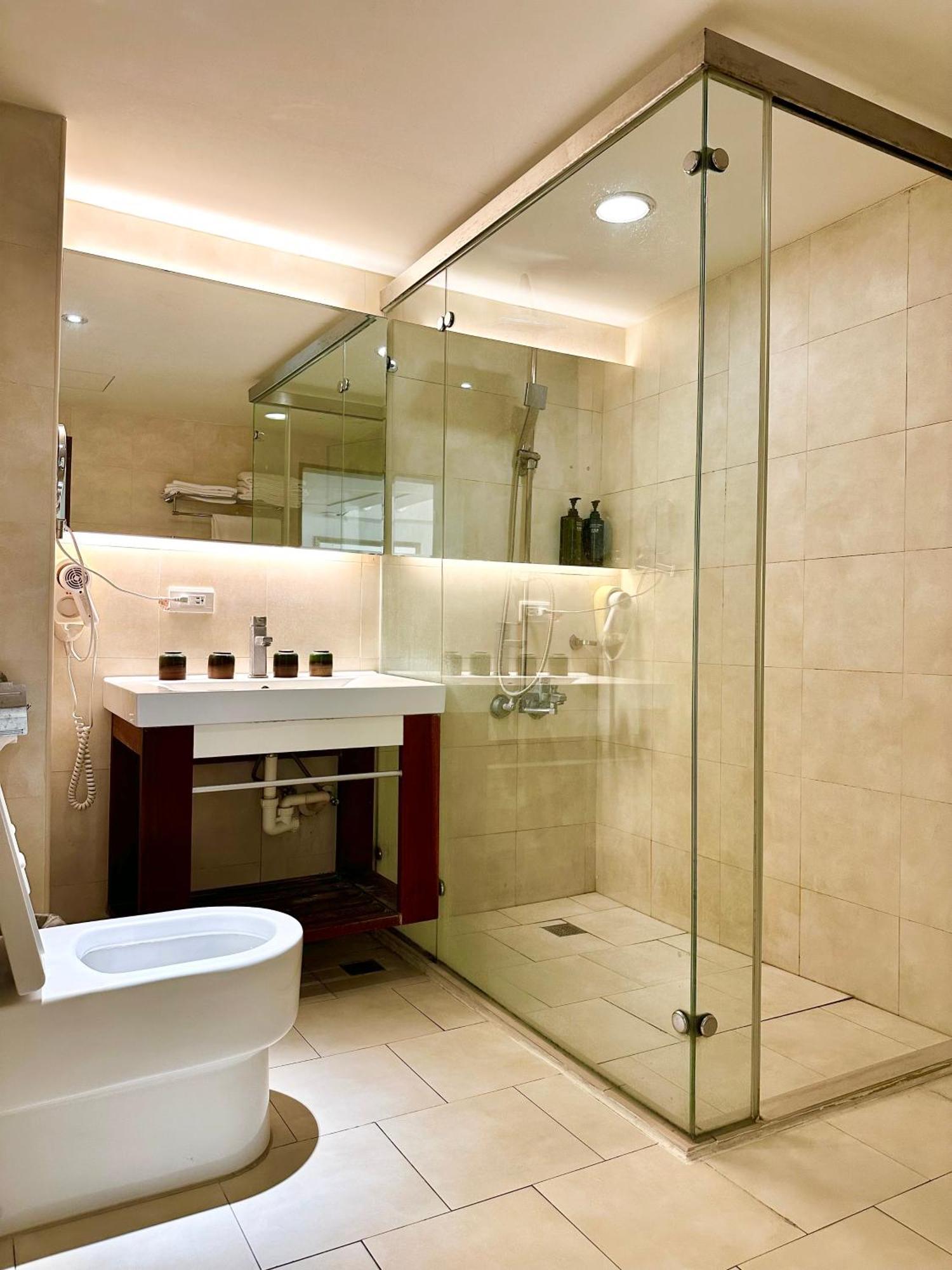 Taitung Bali Suites Hotel Экстерьер фото