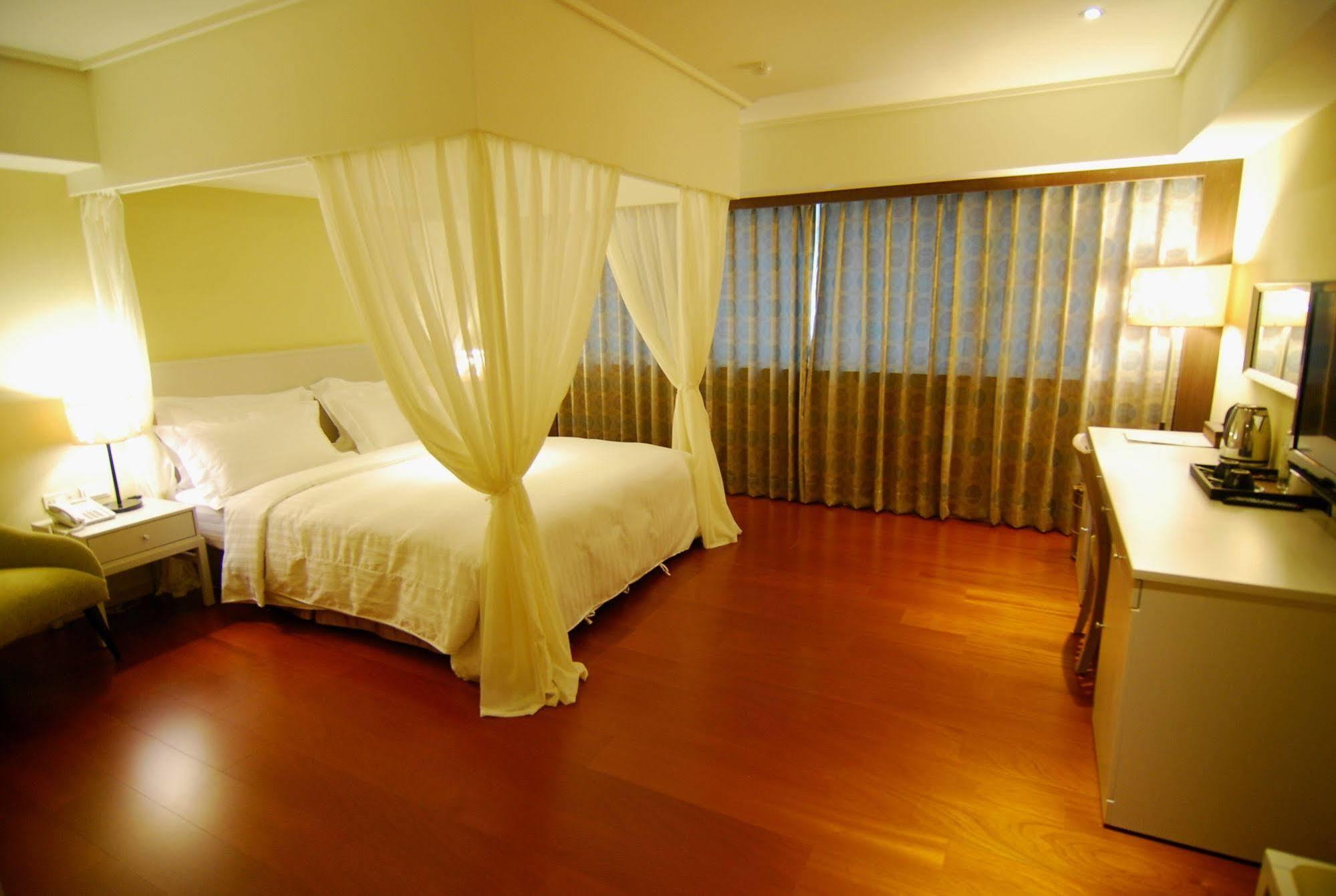 Taitung Bali Suites Hotel Экстерьер фото