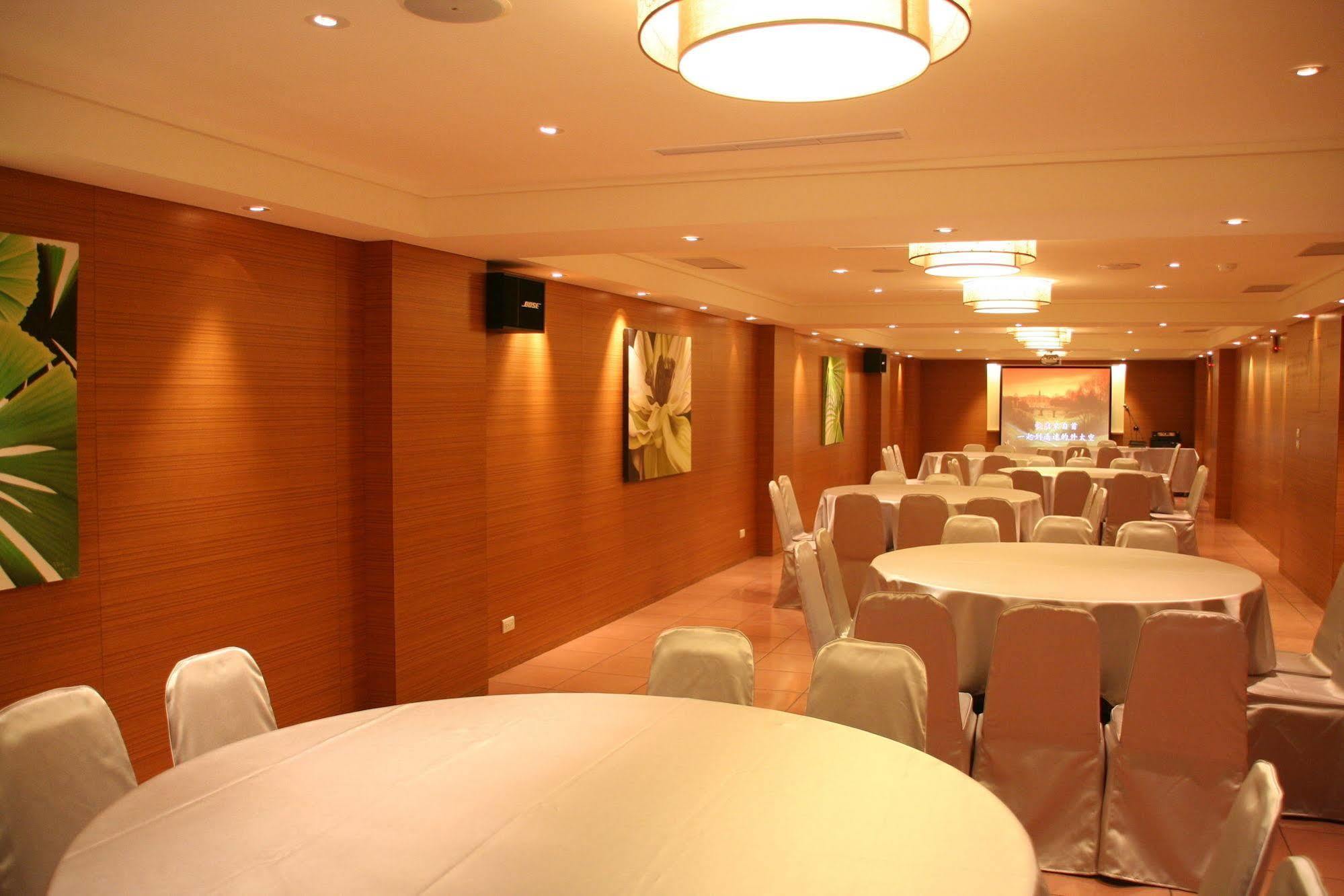 Taitung Bali Suites Hotel Экстерьер фото